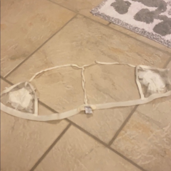 White bralette - Picture 3 of 3